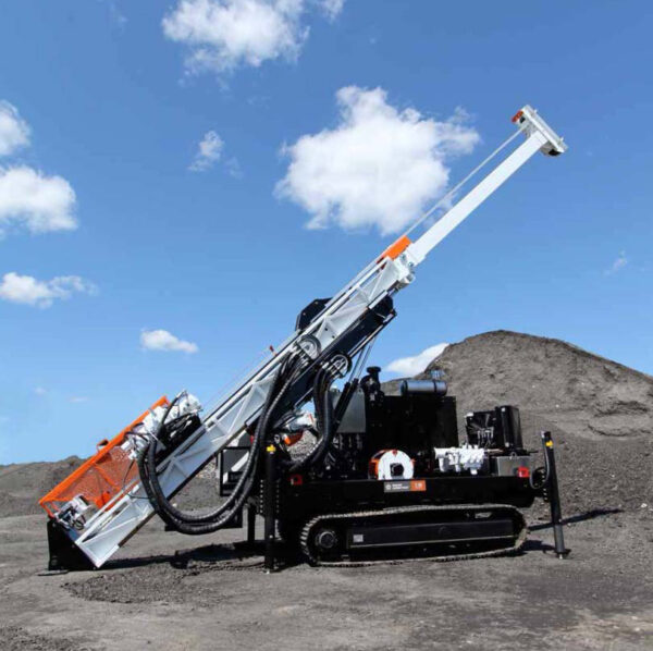 Exemple de sondeuses pouvant être utilisées sur le chantier des sondages de CMA